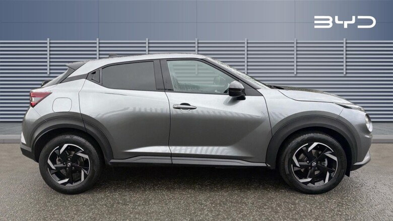 Nissan Juke 1.0 DiG-T 114 N-Connecta 5dr Petrol Hatchback